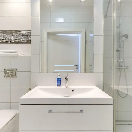 דירה Flats For Rent - Szafarnia Marina *